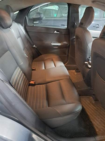 Volvo S40 Эспоо - изображение 8