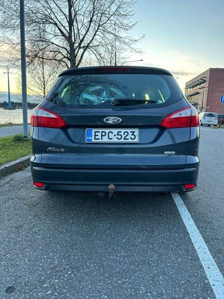 Ford Focus Vaasa - valokuva 2