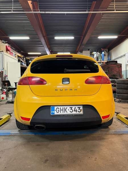 Seat Leon Valkeakoski - valokuva 2