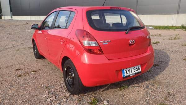 Hyundai i20 Vantaa - valokuva 6