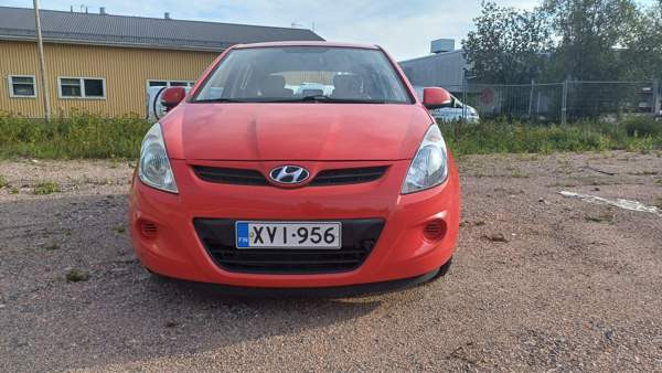 Hyundai i20 Vantaa - valokuva 7