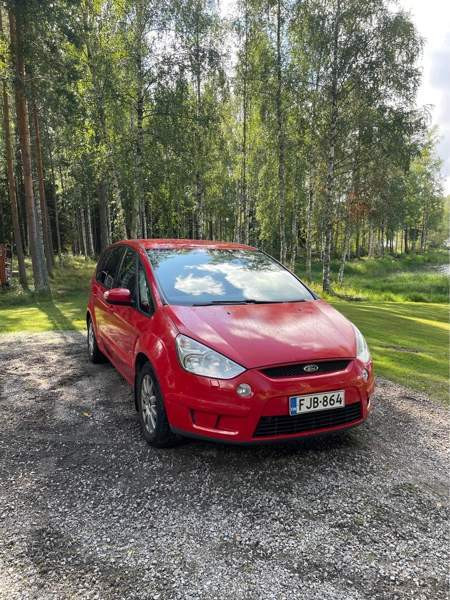 Ford S-MAX Helsinki - valokuva 1