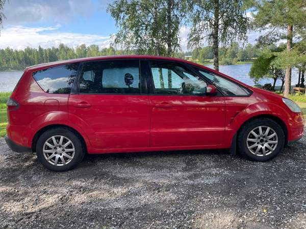 Ford S-MAX Helsinki - valokuva 4