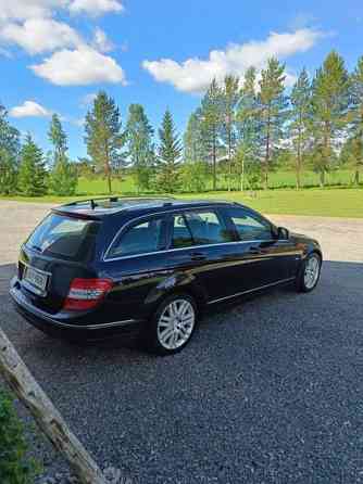 Mercedes-Benz C Oulainen