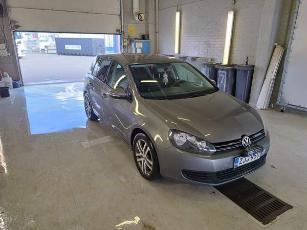 Volkswagen Golf Äänekoski - valokuva 2