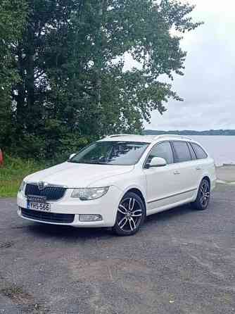 Skoda Superb Kitee