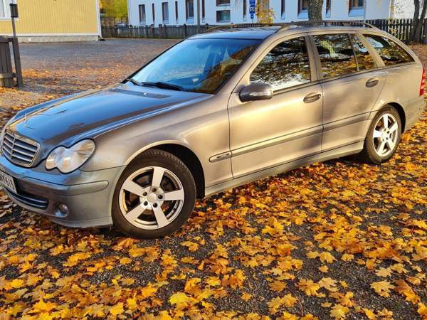 Mercedes-Benz C Tampere - valokuva 5