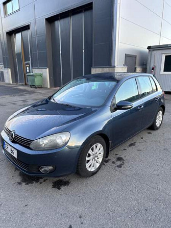 Volkswagen Golf Haemeenlinna - valokuva 1
