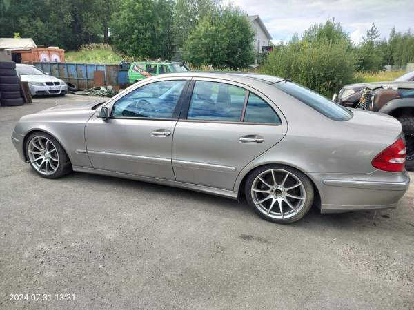 Mercedes-Benz E Sibbo - valokuva 4