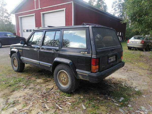Jeep Cherokee Loimaa - valokuva 7