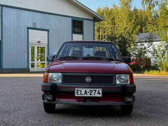 Opel Corsa Lovisa