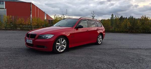 BMW 320 Kitee - valokuva 1