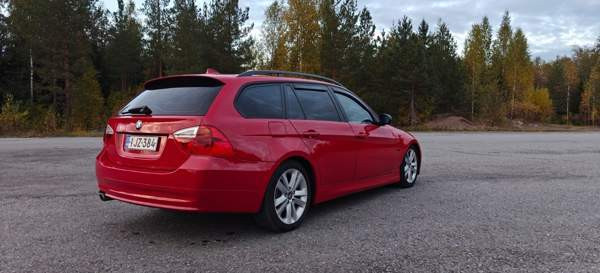 BMW 320 Kitee - valokuva 5