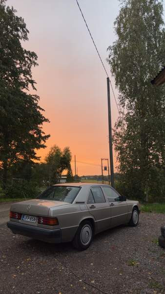 Mercedes-Benz 190 Lapinjärvi - valokuva 2