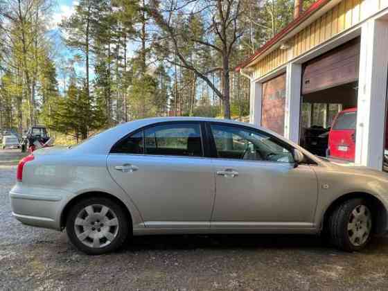 Toyota Avensis Jyväskylä