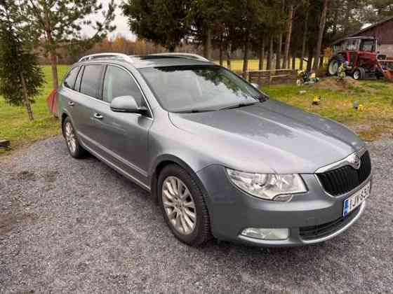 Skoda Superb Alahärmä