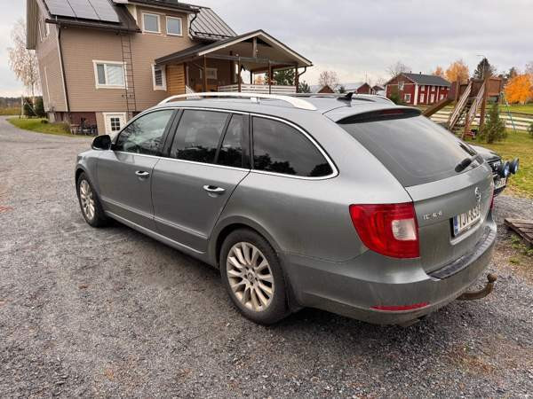 Skoda Superb Alahärmä - valokuva 4