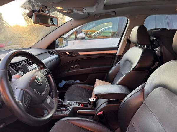 Skoda Superb Alahärmä - valokuva 5