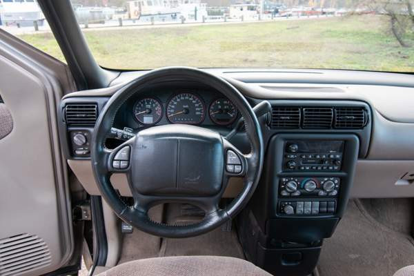 Chevrolet Trans Sport Холлола - изображение 8