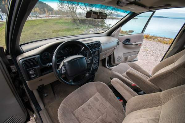 Chevrolet Trans Sport Холлола - изображение 7