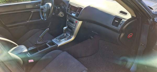 Subaru Outback Viitasaari - valokuva 3