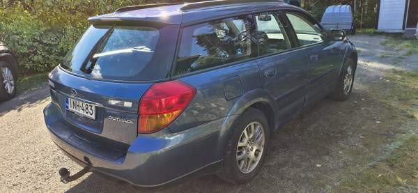 Subaru Outback Viitasaari - valokuva 4