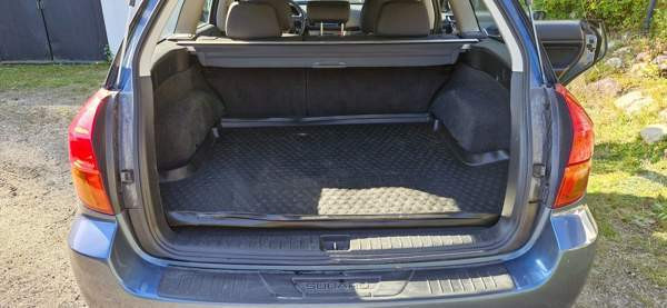Subaru Outback Viitasaari - valokuva 6
