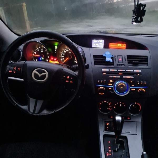Mazda 3 Lapinlahti - valokuva 6