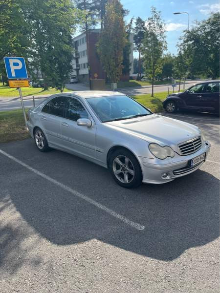 Mercedes-Benz C Oulu - valokuva 1