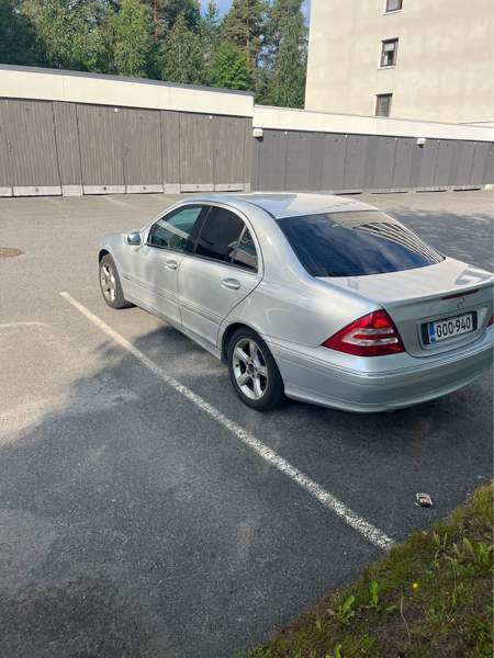 Mercedes-Benz C Oulu - valokuva 4