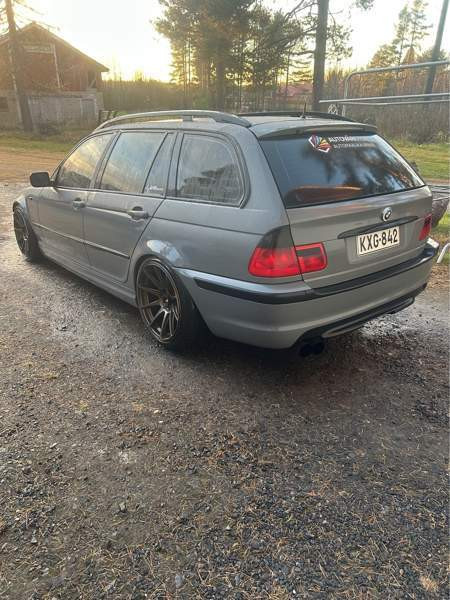 BMW 330 Oulu - valokuva 6