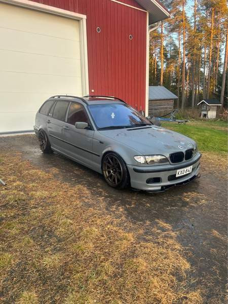 BMW 330 Oulu - valokuva 1