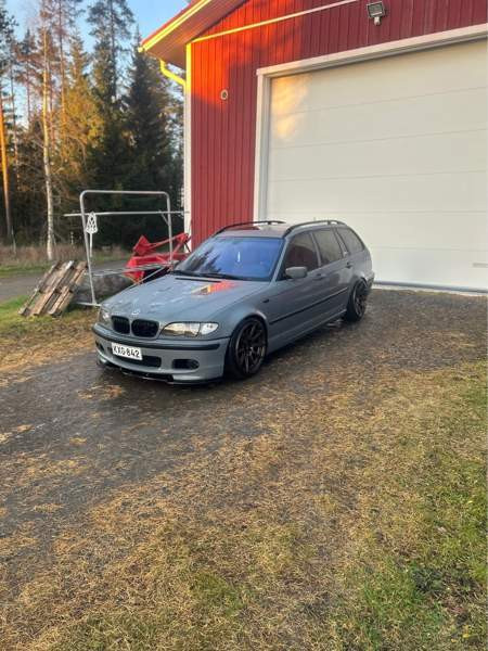 BMW 330 Oulu - valokuva 2