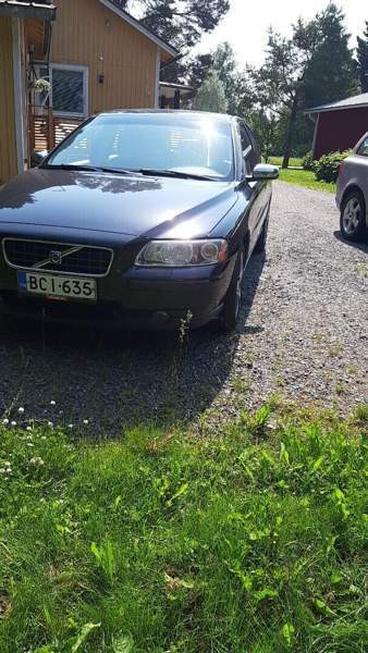 Volvo S60 Ylistaro - valokuva 2