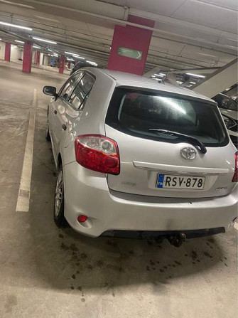 Toyota Auris Helsinki - photo 5