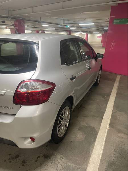 Toyota Auris Helsinki - valokuva 4