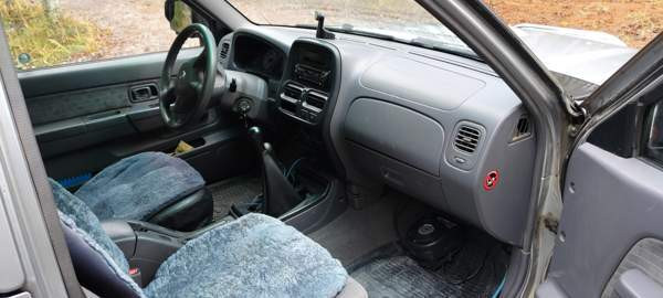 Nissan Pickup Sibbo - valokuva 7