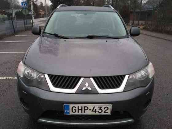 Mitsubishi Outlander Вантаа