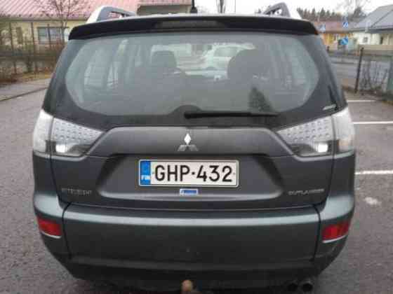 Mitsubishi Outlander Вантаа