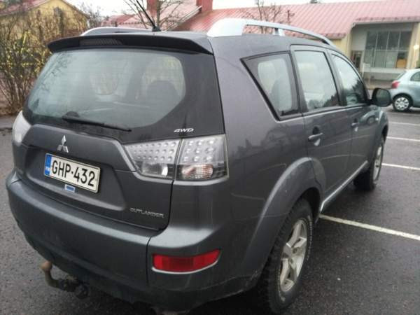 Mitsubishi Outlander Вантаа - изображение 3