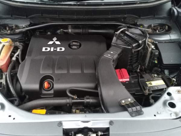 Mitsubishi Outlander Вантаа - изображение 1