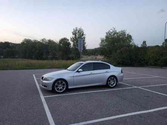 BMW 330 Laensi-Turunmaa