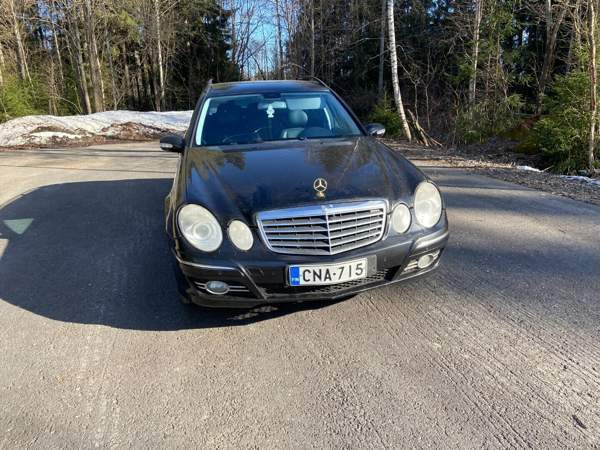 Mercedes-Benz E Jaemsae - valokuva 2