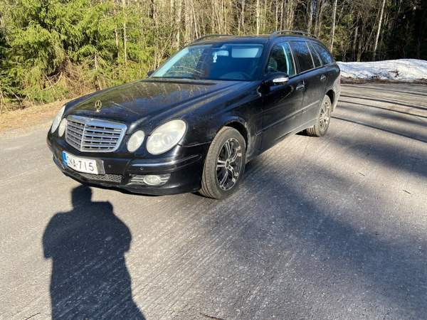 Mercedes-Benz E Jaemsae - valokuva 1