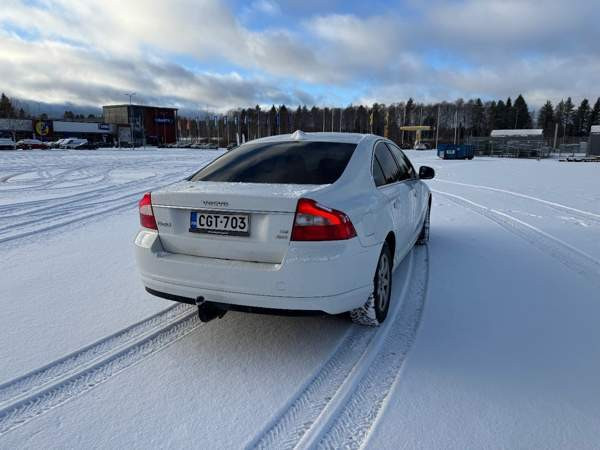 Volvo S80 Каяни - изображение 3