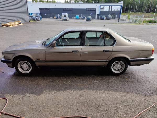 BMW 730 Ylöjärvi - valokuva 2