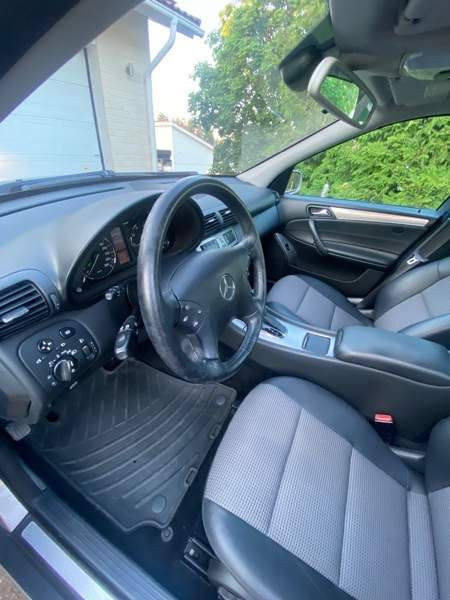 Mercedes-Benz C Turtkul - valokuva 5