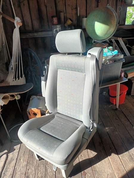 Volkswagen Multivan Raahe - valokuva 8