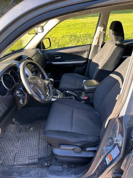 Suzuki Grand Vitara Kaarina - valokuva 5