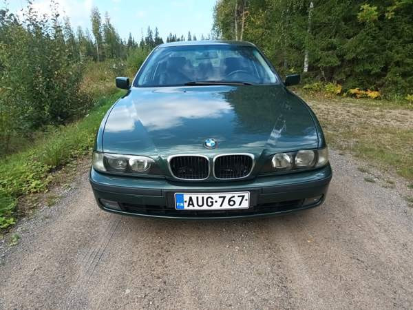 BMW 528 Padasjoki - valokuva 3